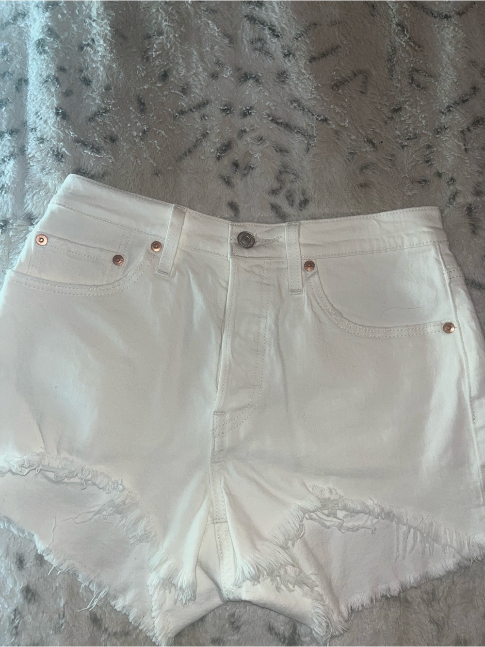 Levi's White High-Rise Frayed Hem Denim Shorts